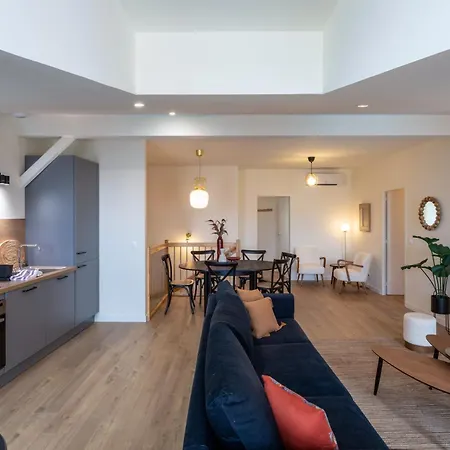 Apartament Sky View *