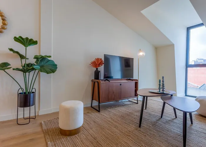 Sky View Апартаменты *